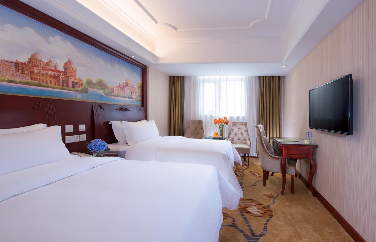 Vienna Hotel Shanghai Fengxian South Bridge Jinhai Road エクステリア 写真