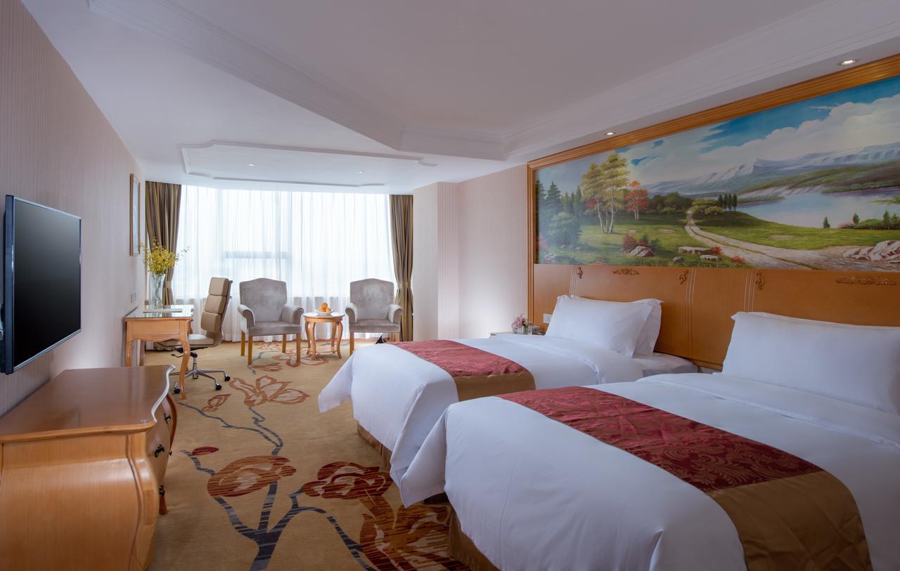 Vienna Hotel Shanghai Fengxian South Bridge Jinhai Road エクステリア 写真