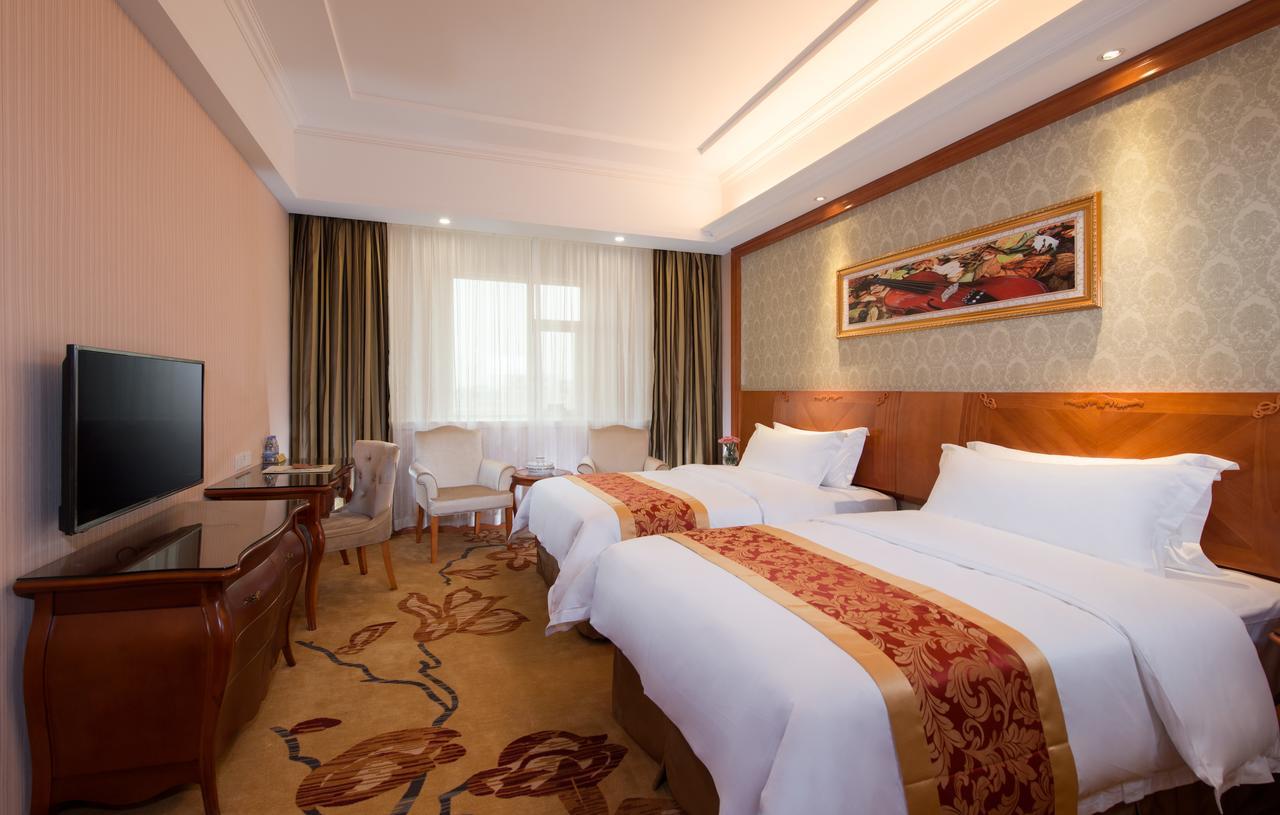 Vienna Hotel Shanghai Fengxian South Bridge Jinhai Road エクステリア 写真
